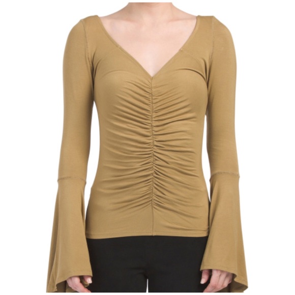 Free People What A Babe Top HP 10/11/18 - Picture 3 of 9